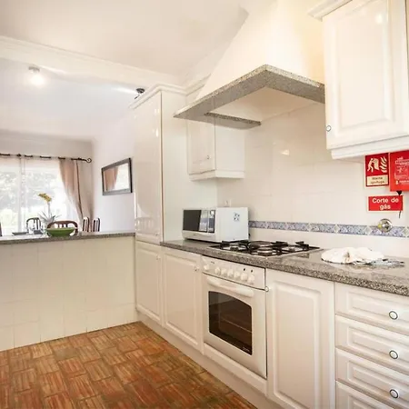 Carraig Praia Da Luz